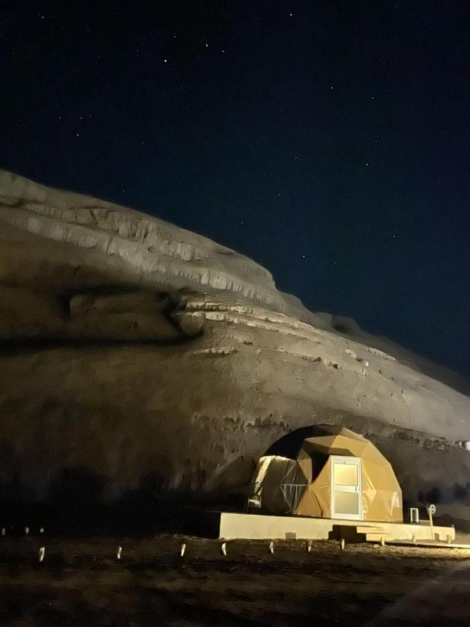 מלון וואדי רם Sara Luxury Camp מראה חיצוני תמונה